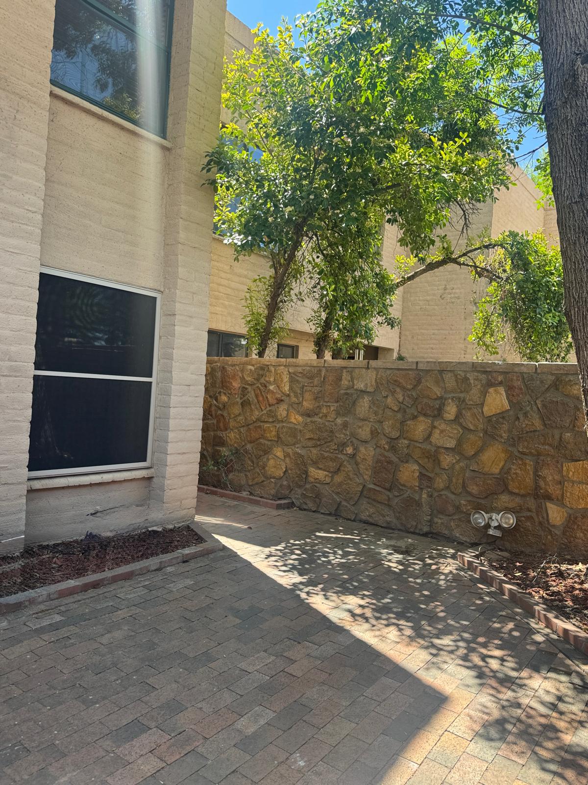 2820 East Sierra Vista Road - 1